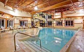 Ramada By Wyndham Ponoka